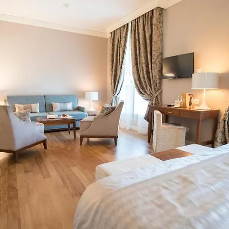 Grand Terme Отель